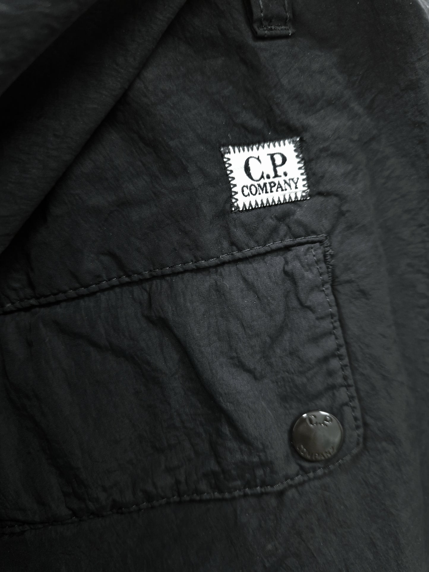 C.P. Company Flatt Nylon Cargo Shorts - Navy Blue