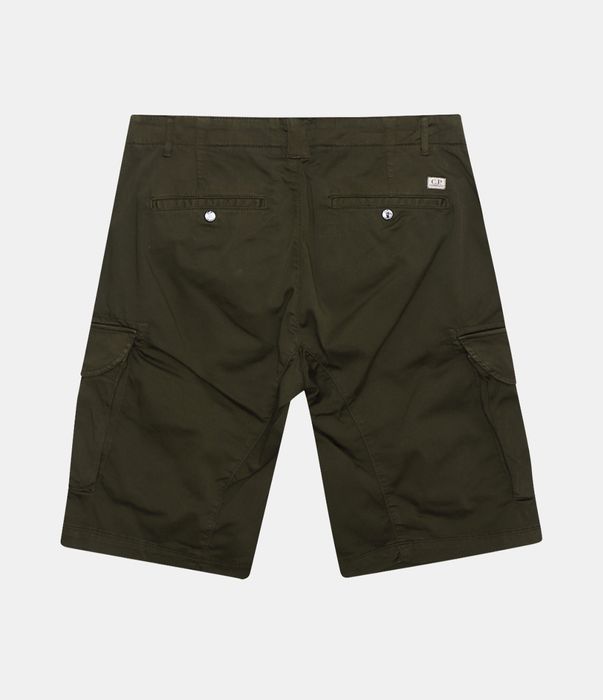 C.P. Company Twill Stretch Cargo Shorts - Ivy Green