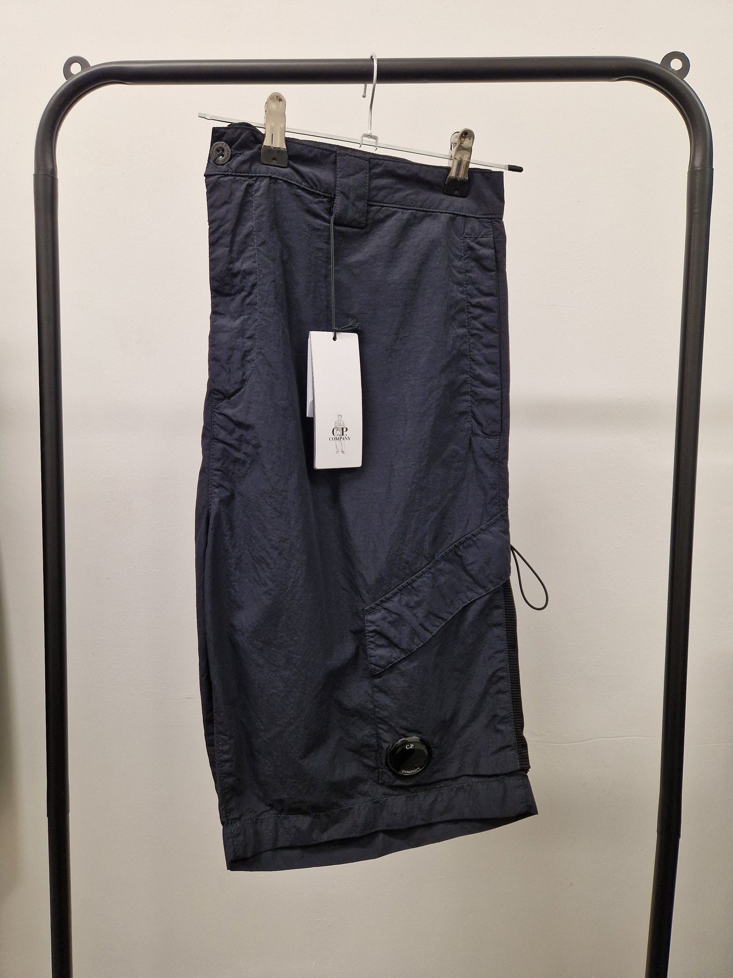 C.P. Company Flatt Nylon Cargo Shorts - Navy Blue