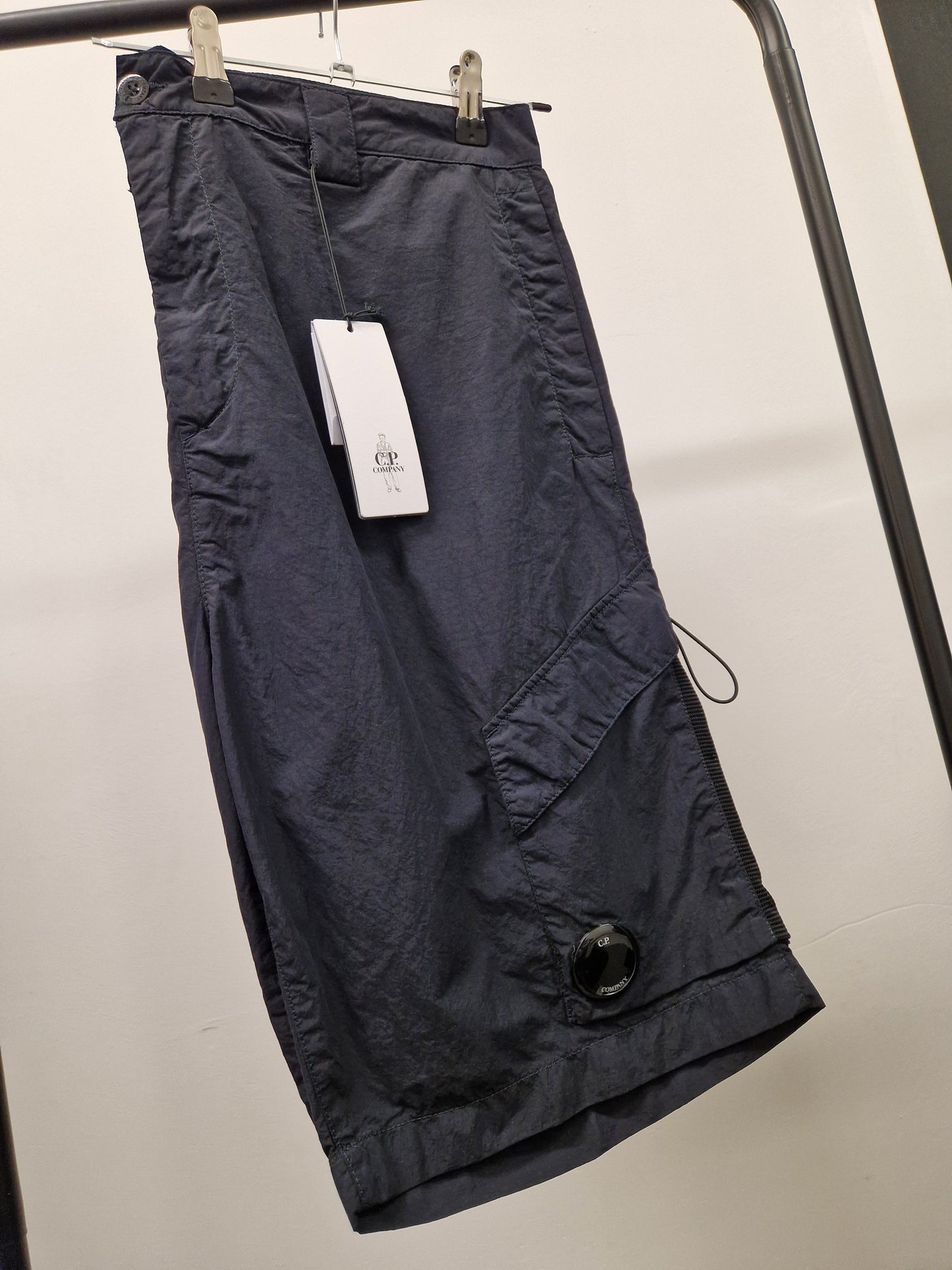 C.P. Company Flatt Nylon Cargo Shorts - Navy Blue