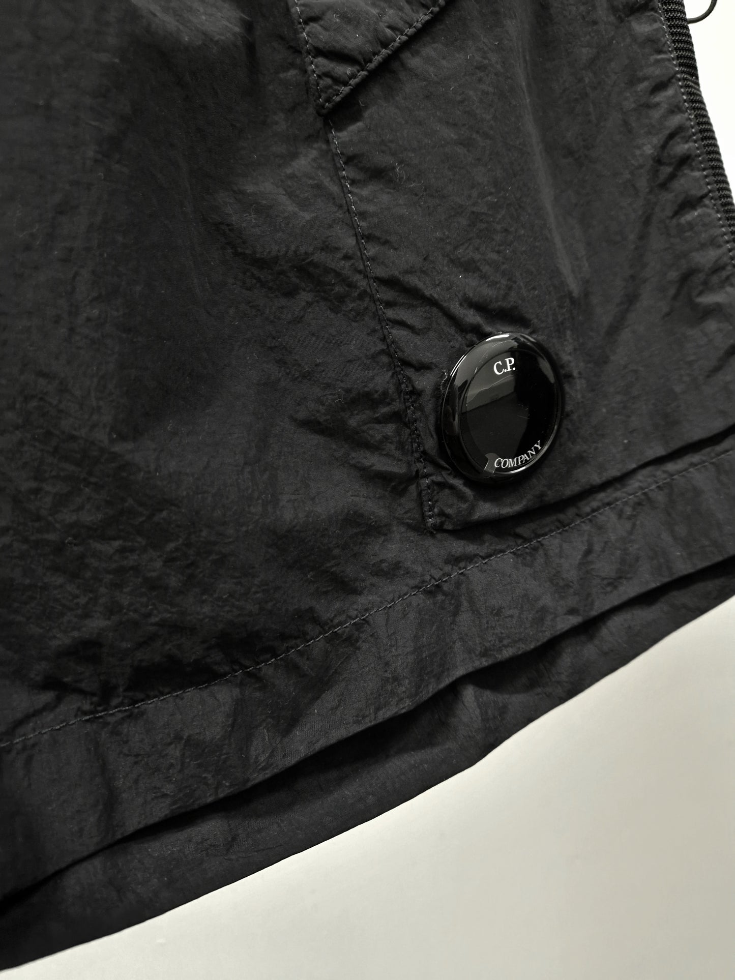 C.P. Company Flatt Nylon Cargo Shorts - Navy Blue