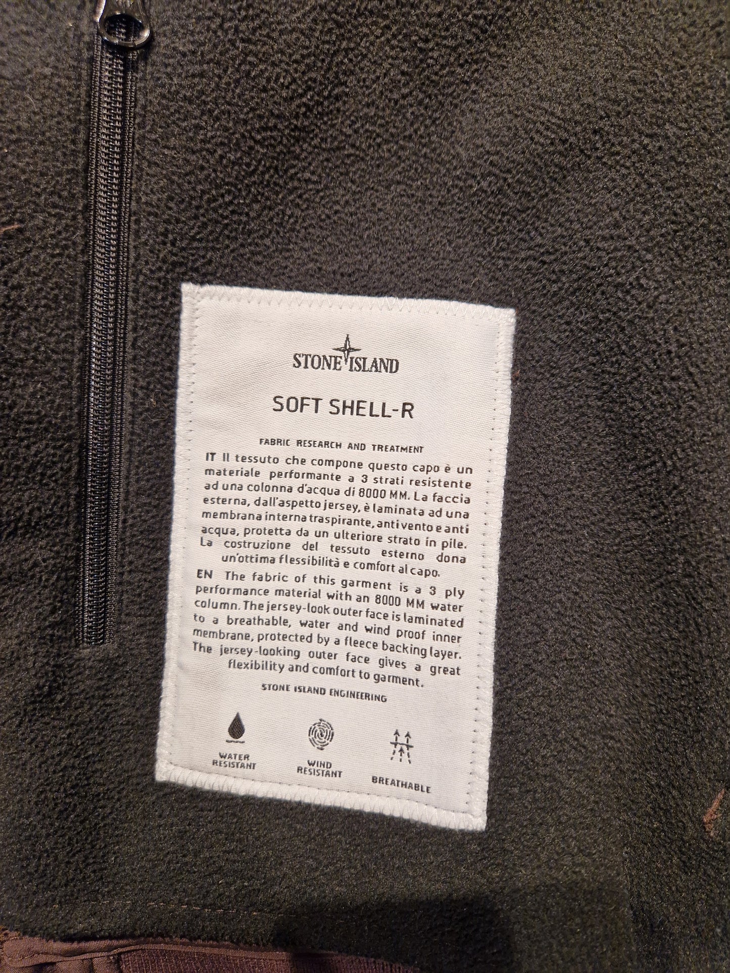 Stone Island Softshell-R Hooded Jacket - Burgundy