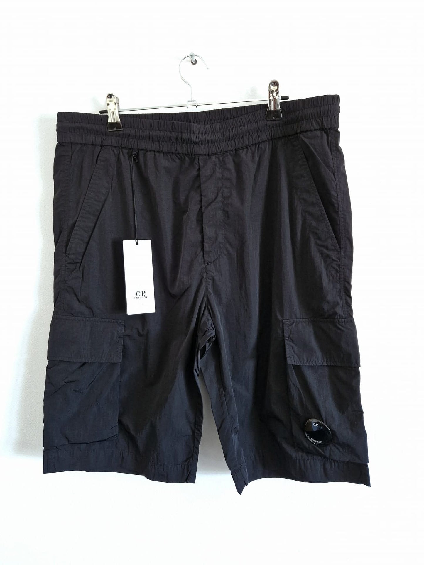 C.P. Company Chrome-R Shorts - Navy Blue