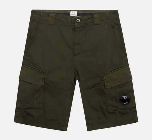 C.P. Company Twill Stretch Cargo Shorts - Ivy Green